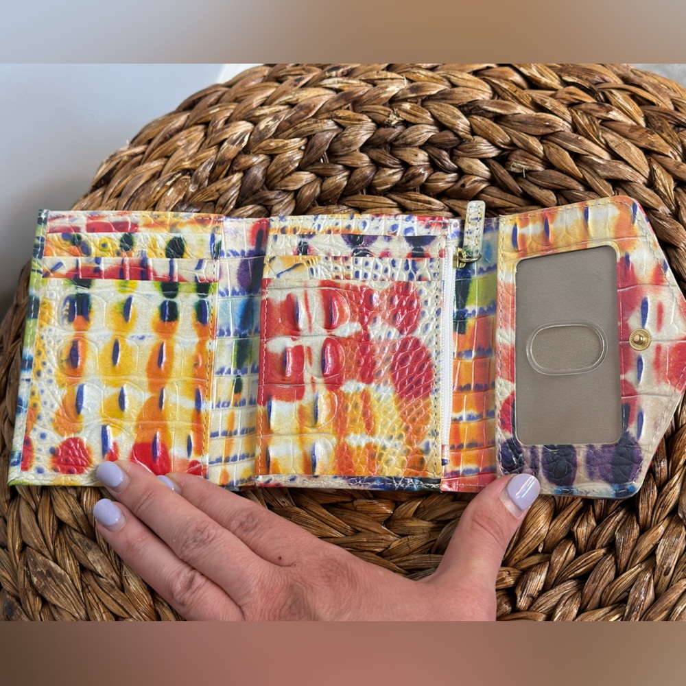 BRAHMIN Celebrate Melbourne Small Veronica wallet multi color - Picture 2 of 10